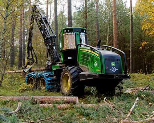 HARVESTER / John Deere / 1070E