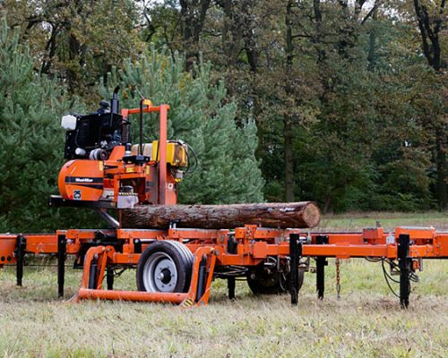 MOBILES LOHNSÄGEWERK / Wood-Mizer / LT40